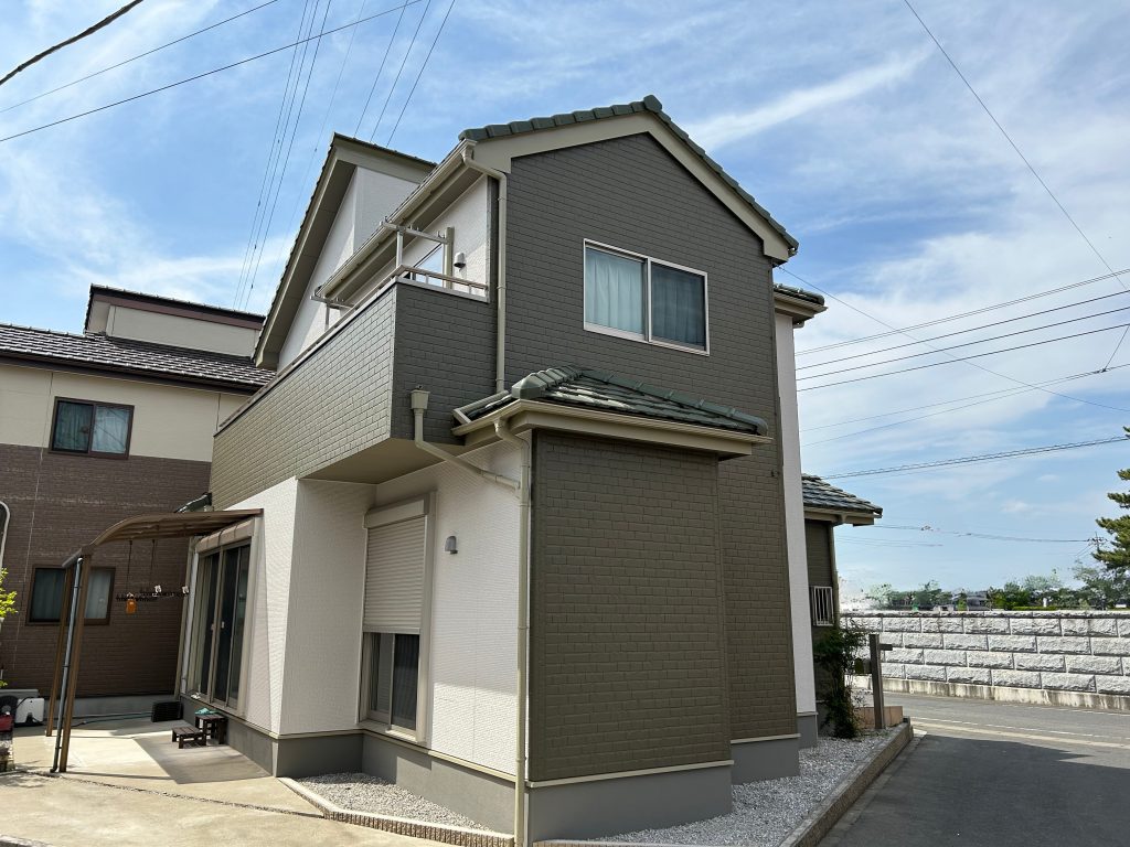 伊勢崎市　外壁塗装工事　施工事例After写真02