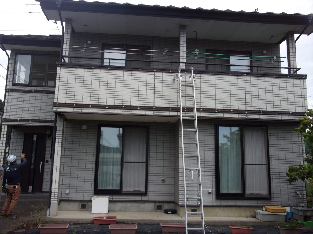 みなかみ町　外壁塗替え　屋根塗り替え工事施工事例Before写真01